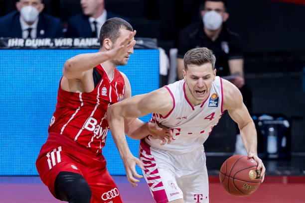 不仅如此 不仅如此